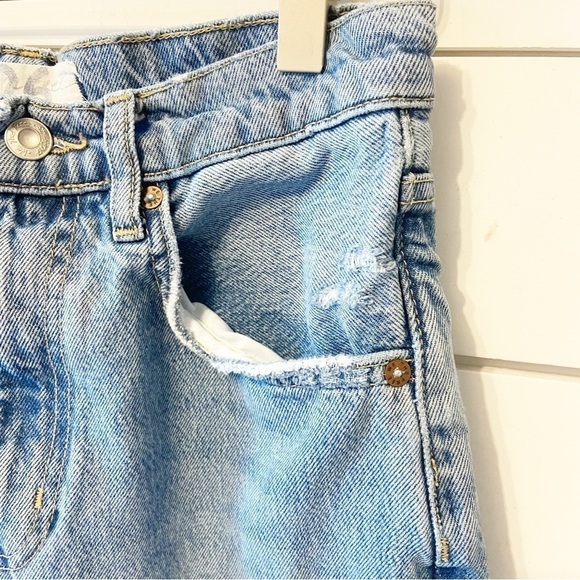 We the free | High Rise Distressed Jeans Size 26 - Picture 7 of 13
